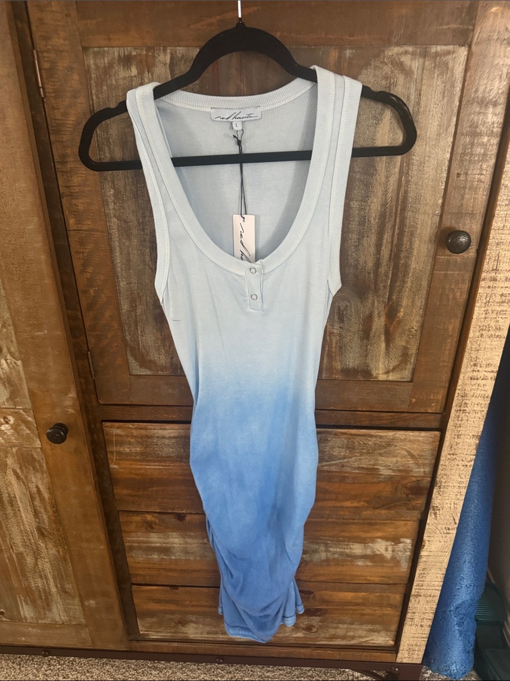 Red Haute Ombre Sleeveless Chemise in Light to Medium Blue Stretchy